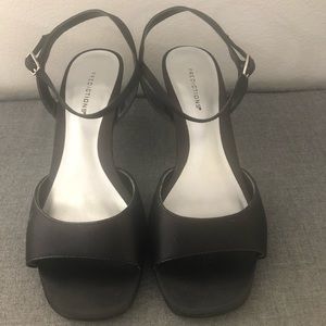 Brand new low heels in black